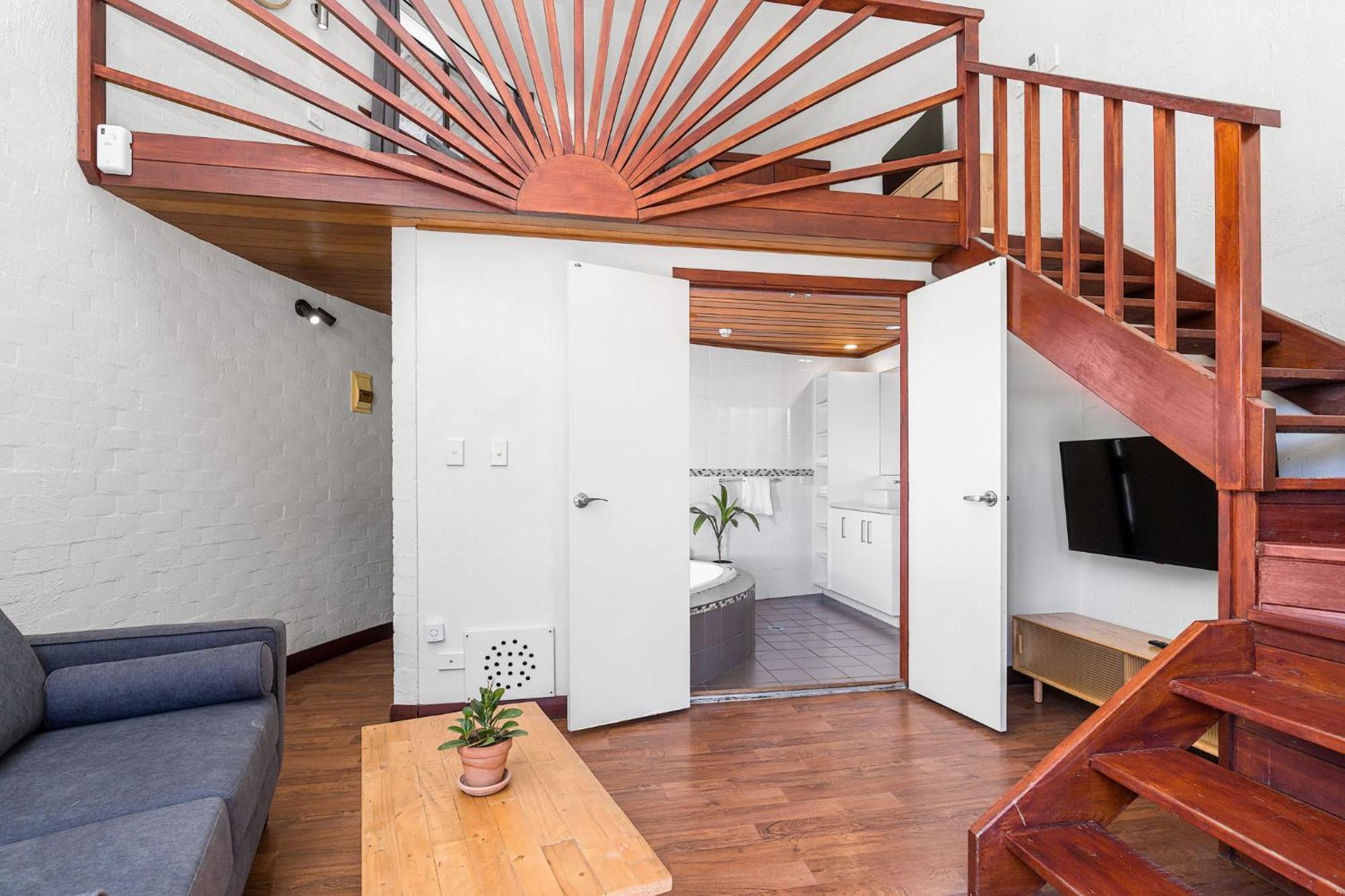 Aquarius Backpackers Resort 바이런베이 외부 사진