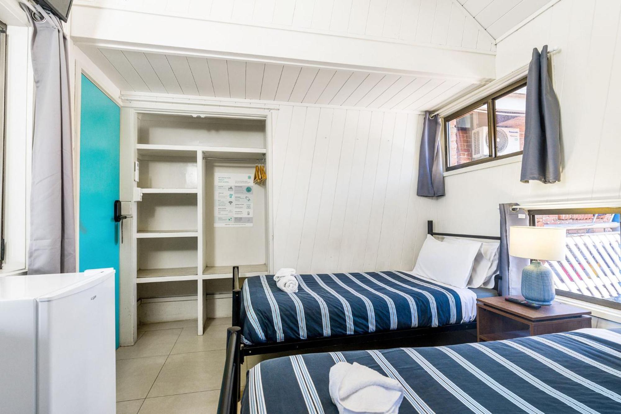 Aquarius Backpackers Resort 바이런베이 외부 사진