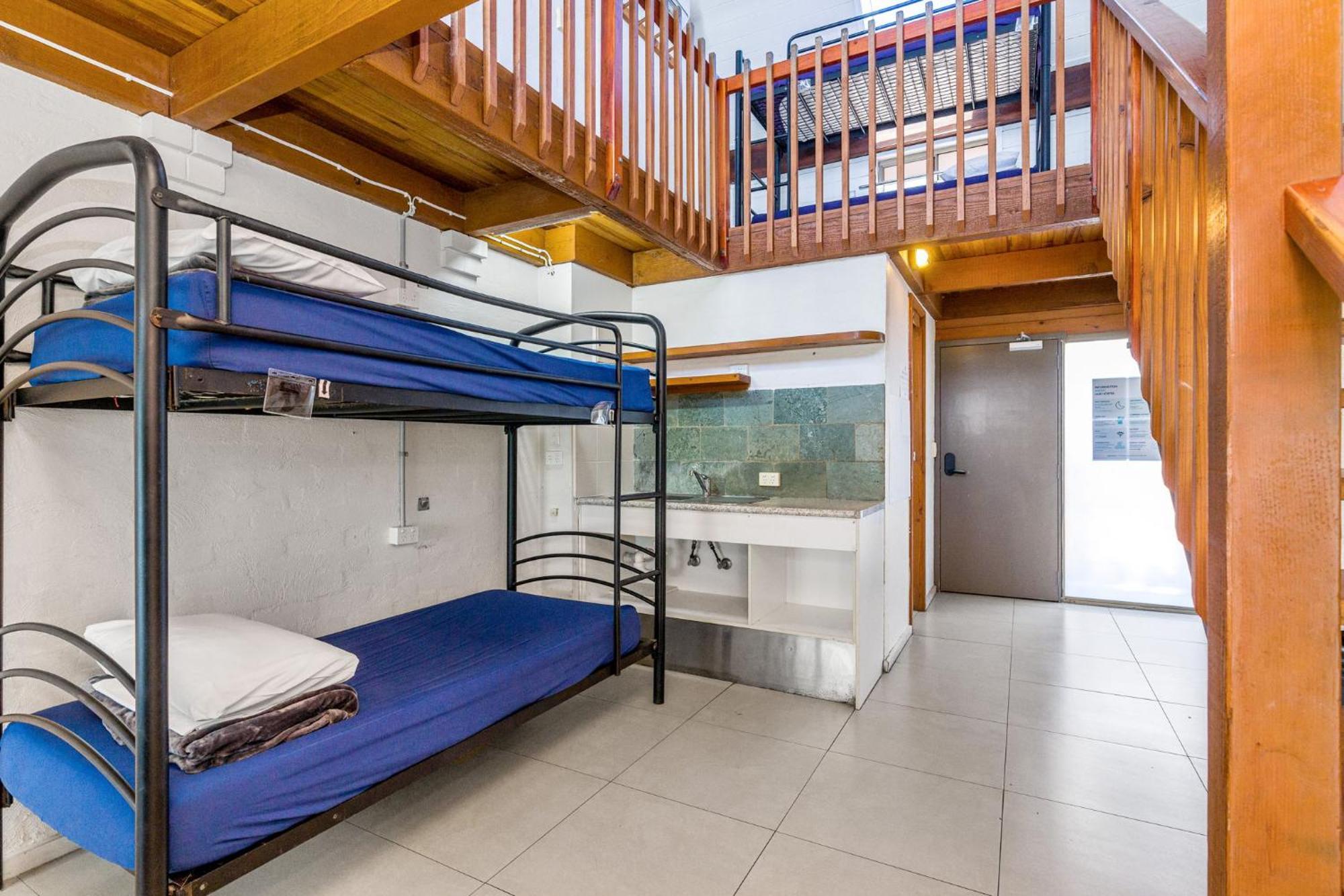 Aquarius Backpackers Resort 바이런베이 외부 사진